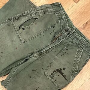 Distressed Green Cargo Pants